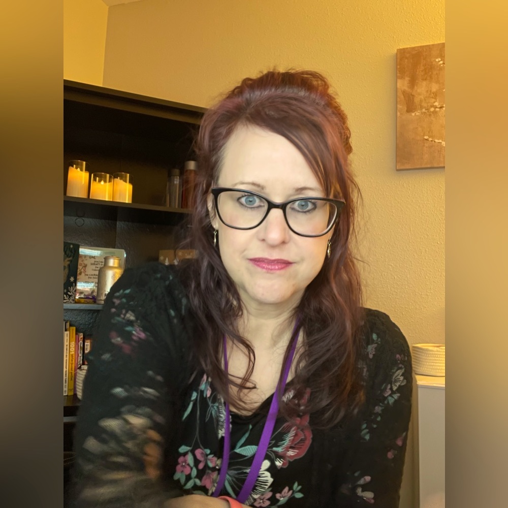 Meet your Posher, Riisa